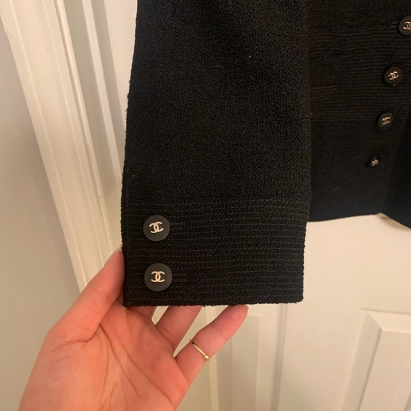 💥SOLD💥Vintage CHANEL wool blazer jacket - Picture 5 of 7